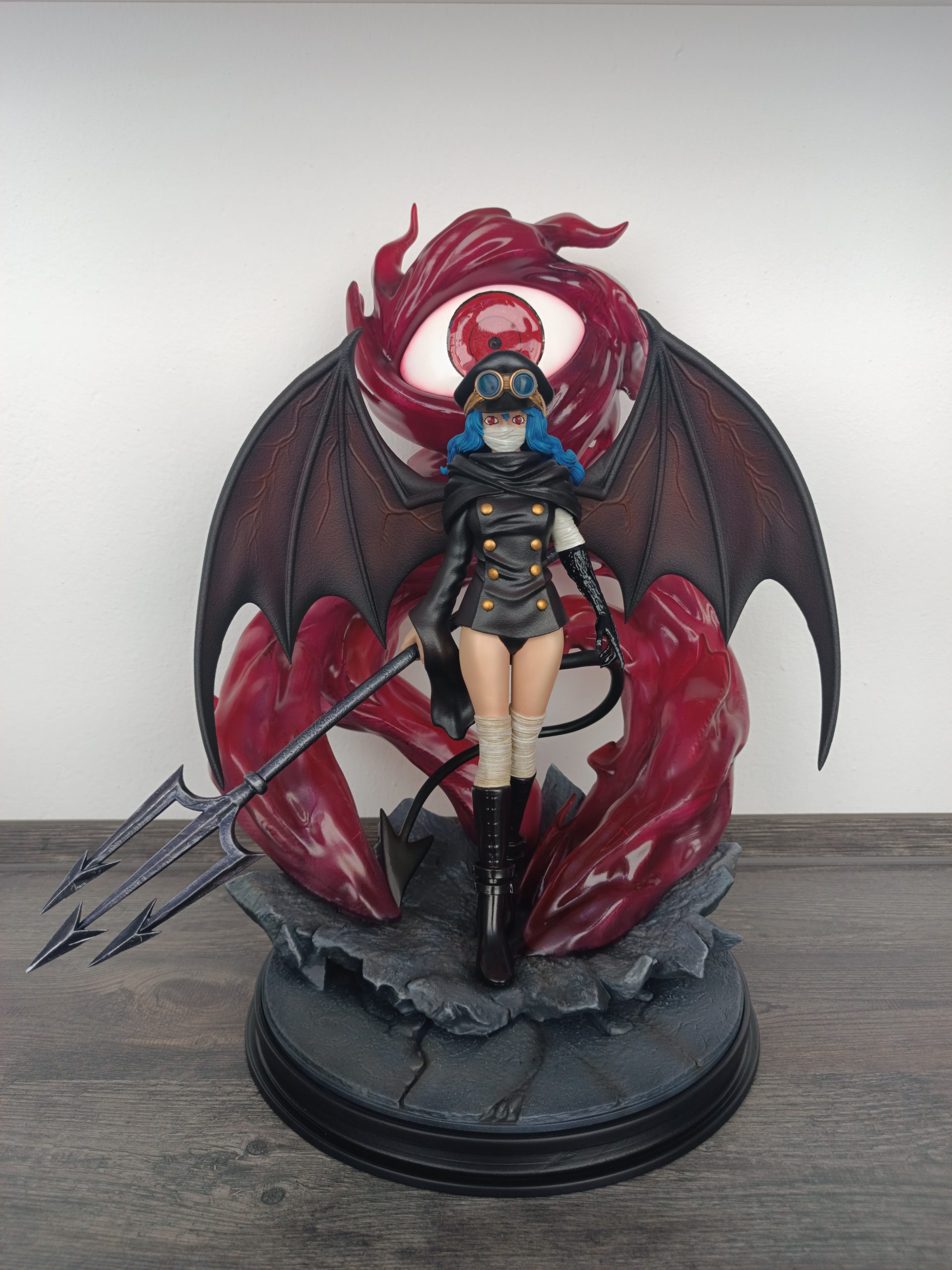 Gunko poseida por Imu – Figura 3D de One Piece