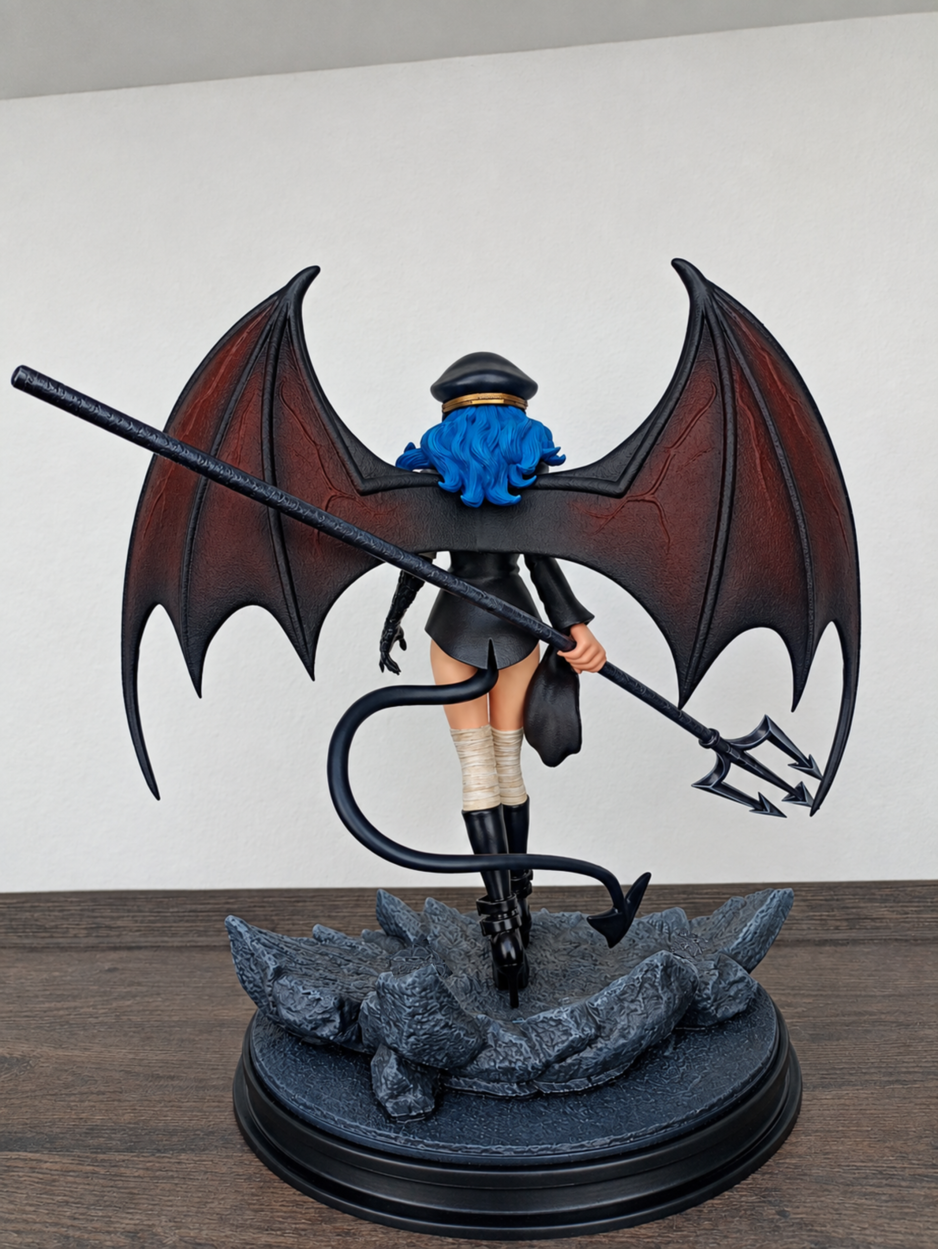 Gunko poseida por Imu – Figura 3D de One Piece